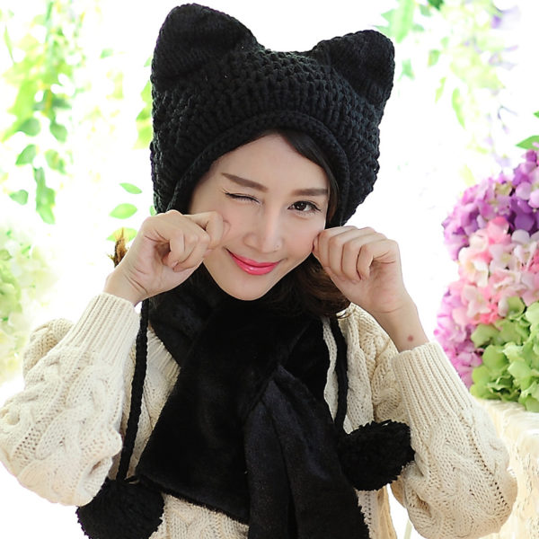 Bonnet oreilles de chat et pompons – Image 5