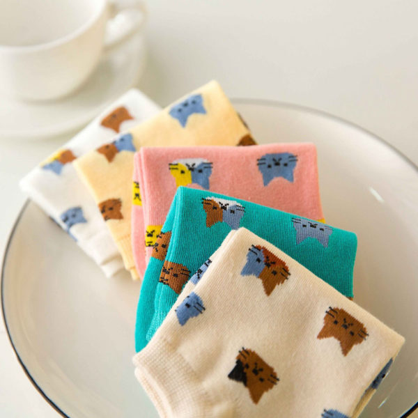 Chaussettes colorées motif chat – Image 2
